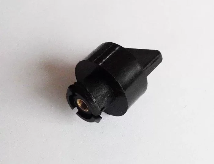 prc motorlu testere hava filtre kapak vidasi uzun 150285070 sw778sh598